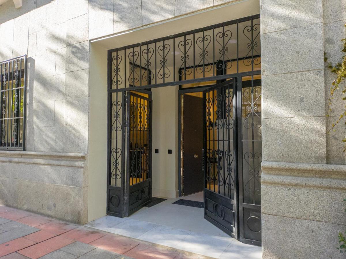 Precioso Apartamento Nuevo En Calle Ferraz Apartment Madrid Luaran gambar